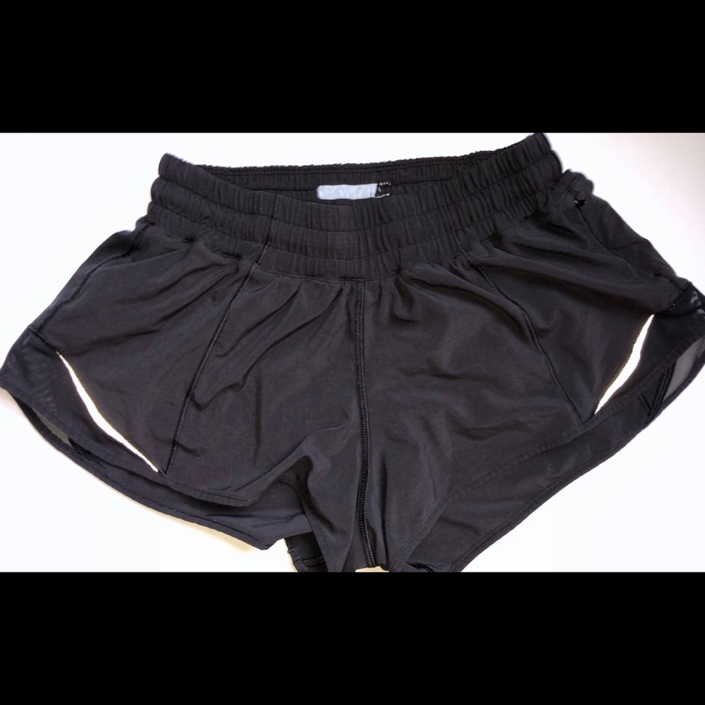 LULULEMON HOTTY HOT SHORTS